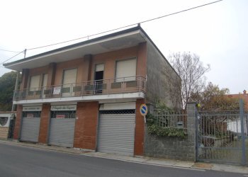 Casa indipendente Strada Castegna, Ciconio - foto 1