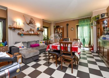 Quadrilocale Via grangia marin, Giaveno - foto 1