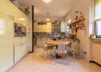 Villa Via Fratelli Cairoli, 8
Santhià, Santhià - foto 26