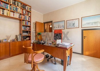 Villa Via Fratelli Cairoli, 8
Santhià, Santhià - foto 33