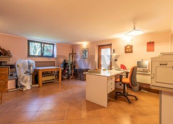 Villa Via Fratelli Cairoli, 8
Santhià, Santhià - foto 60