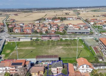 Villa Via Fratelli Cairoli, 8
Santhià, Santhià - foto 64