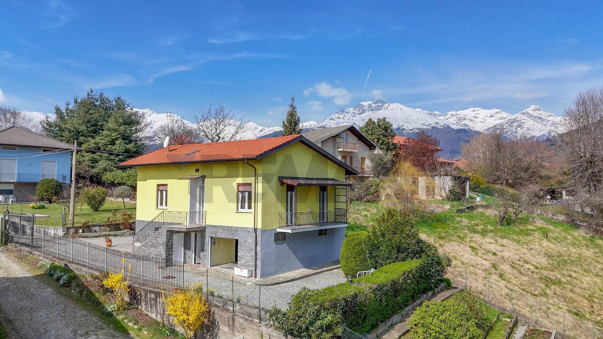 Casa indipendente Strada Cantone Masserano Calaria, 108 
 Biella, frazione Vandorno, Biella - foto 1