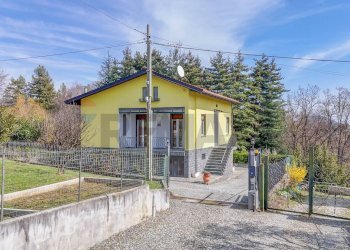 Independent house Strada Cantone Masserano Calaria, 108 
 Biella, hamlet Vandorno, Biella - photo 1