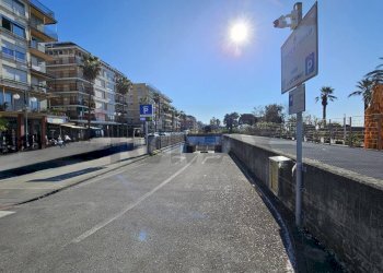 Garage - Parking Chiavari, GE, Chiavari - photo 1