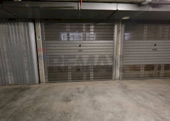 Garage - Parking Chiavari, GE, Chiavari - photo 2