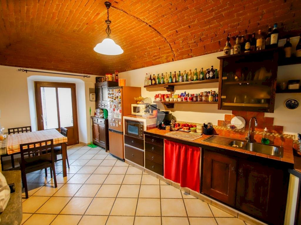 Quadrilocale Via Martiri Libertà, Valperga - foto 3