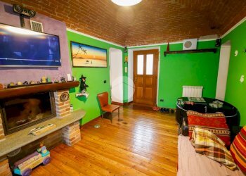 Quadrilocale Via Martiri Libertà, Valperga - foto 9