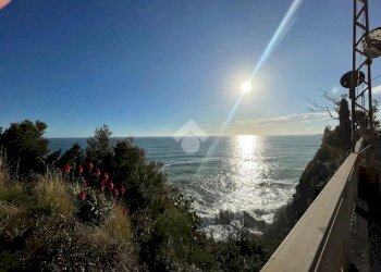 One-room apartment Corso Guglielmo Marconi, Sanremo - photo 4