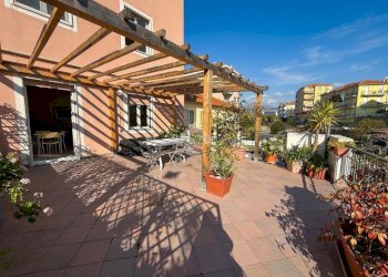 Three-room apartment Via Vignasse, San Lorenzo al Mare - photo 3