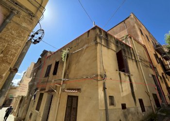 Four-room apartment Vicolo San Lorenzo, Sciacca - photo 3