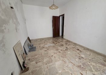 Four-room apartment Vicolo San Lorenzo, Sciacca - photo 9