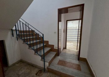 Four-room apartment Vicolo San Lorenzo, Sciacca - photo 12