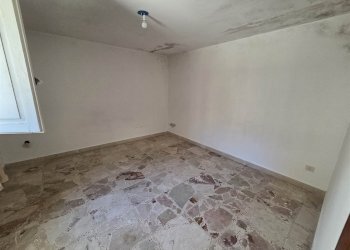 Four-room apartment Vicolo San Lorenzo, Sciacca - photo 18