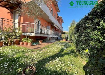 Casa semi indipendente Via Privata Prinelli Nello, Sarzana - foto 30