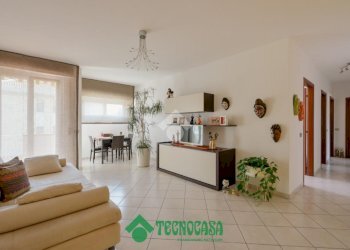 Quadrilocale Via dei Molini, Sarzana - foto 1