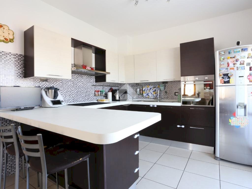 Three-room apartment Via Andrea Costa, Calderara di Reno - photo 3