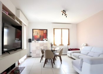 Bilocale Via Andrea Costa, Calderara di Reno - foto 2