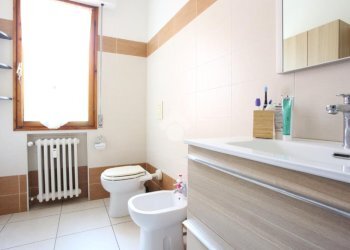 Bilocale Via Andrea Costa, Calderara di Reno - foto 9