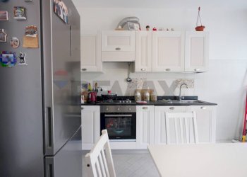 Casa indipendente Salita Inferiore Gambonia, 3a 
 Struppa, Genova (zona Struppa) - foto 6