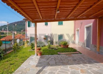 Casa indipendente Salita Inferiore Gambonia, 3a 
 Struppa, Genova (zona Struppa) - foto 23