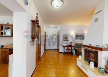 Three-room apartment Via Chiappella, 5B 
 Serra Riccò, Serra Riccò - photo 18