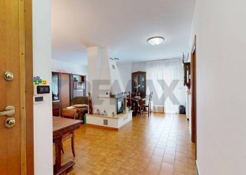 Three-room apartment Via Chiappella, 5B 
 Serra Riccò, Serra Riccò - photo 19
