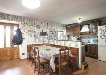 Casa semi indipendente via Cavanna 
 Fumeri, Mignanego, Mignanego - foto 2