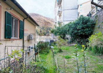 Bilocale Via Elia Bernardini, 8 
 Molassana, Genova (zona Molassana) - foto 29