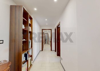 Bilocale Via Ponza, 9 
 Lagaccio, Genova (zona Lagaccio) - foto 9