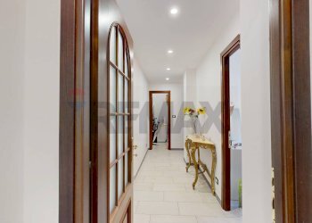 Bilocale Via Ponza, 9 
 Lagaccio, Genova (zona Lagaccio) - foto 17