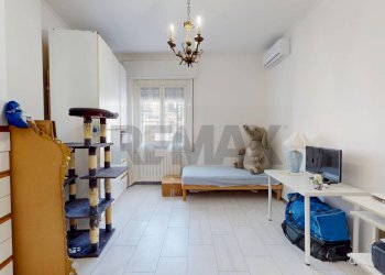 Bilocale Via Ponza, 9 
 Lagaccio, Genova (zona Lagaccio) - foto 23