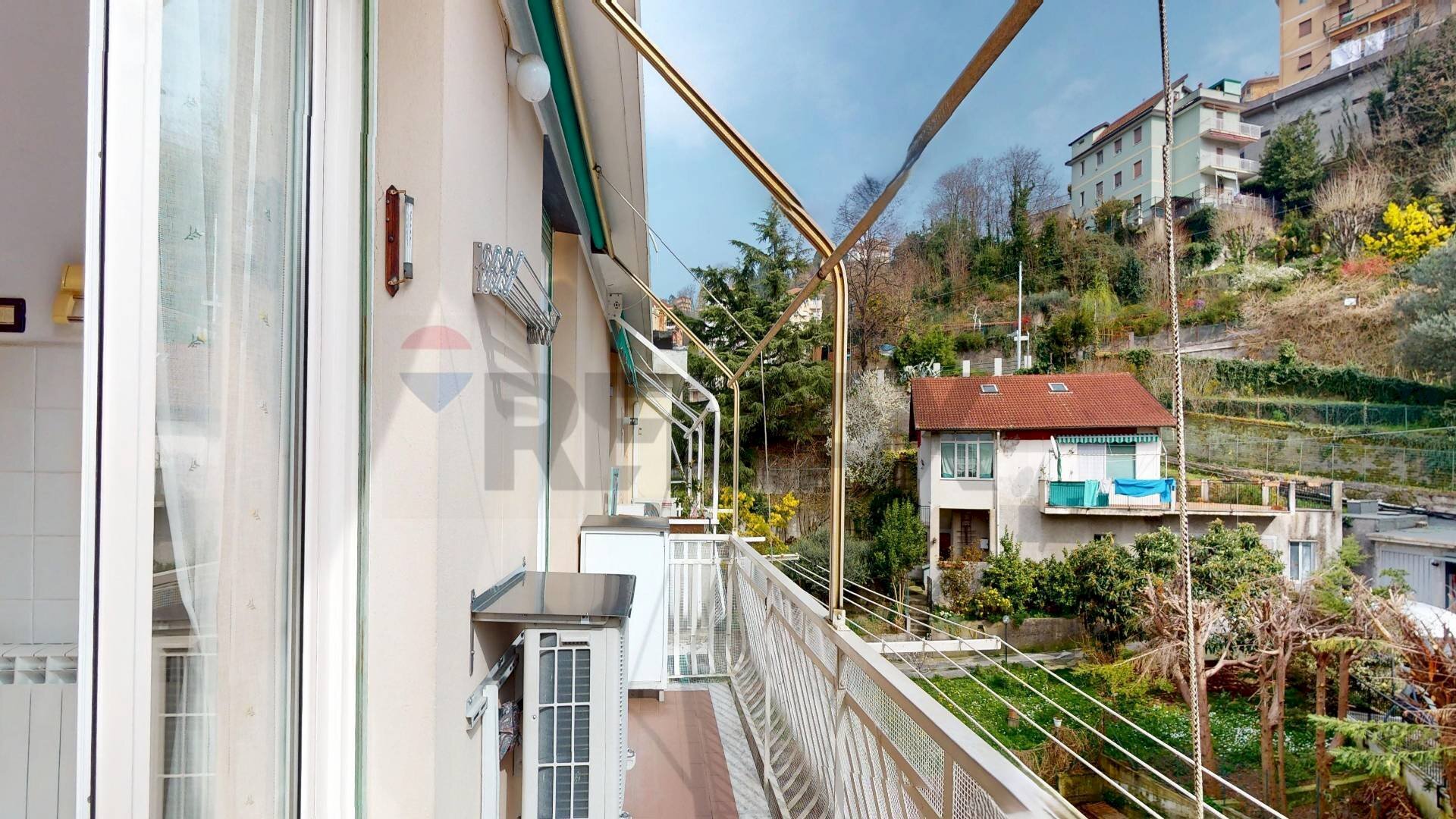 Three-room apartment Salita Serra Riccò, 11 
 Pontedecimo, Genova (neighborhood Pontedecimo) - photo 2