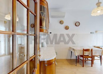 Three-room apartment Salita Serra Riccò, 11 
 Pontedecimo, Genova (neighborhood Pontedecimo) - photo 3