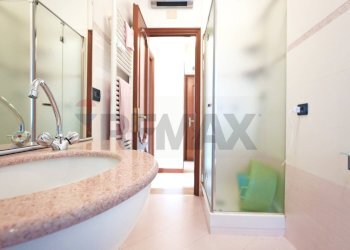 Three-room apartment Salita Serra Riccò, 11 
 Pontedecimo, Genova (neighborhood Pontedecimo) - photo 8