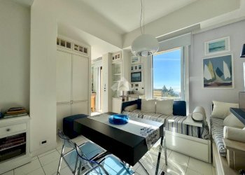 Three-room apartment Via D. H. Lawrence, Spotorno - photo 6