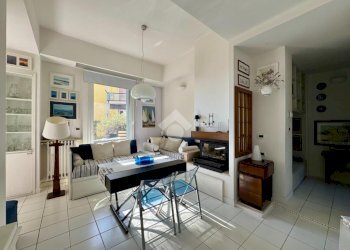 Three-room apartment Via D. H. Lawrence, Spotorno - photo 7