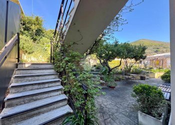 Three-room apartment Via D. H. Lawrence, Spotorno - photo 31