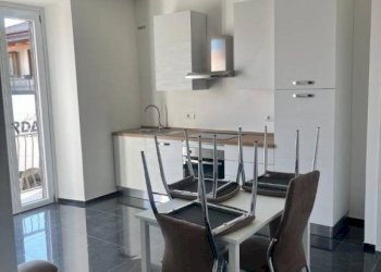 Two-room apartment Pinerolo - photo 2