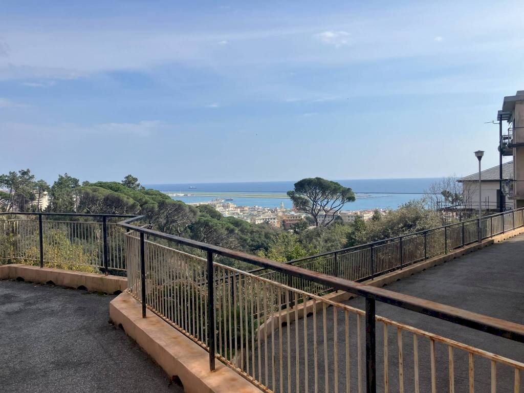 Bilocale Genova (zona Pegli) - foto 1