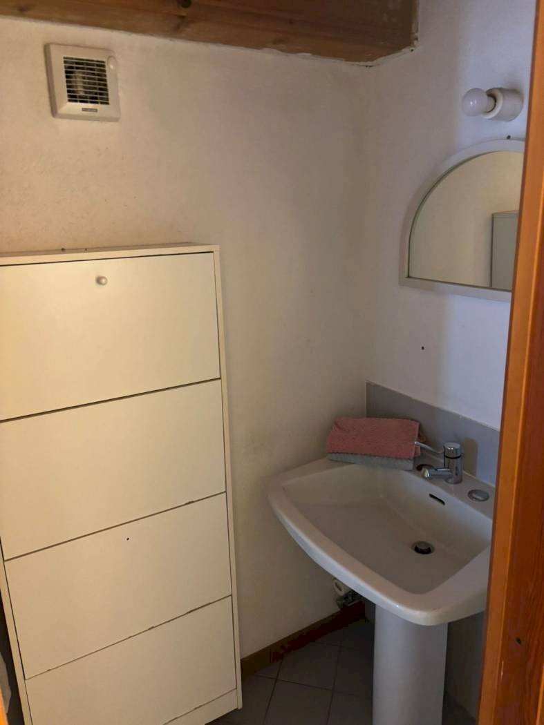 One-room apartment Via Cacciatori delle Alpi, Cuneo (neighborhood Centro Storico) - photo 2