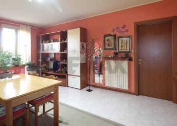 Monolocale via del combattente, 12 
 Carvico, Carvico - foto 4