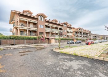 Box Viale Fortunato Chiambretto, Druento - photo 1