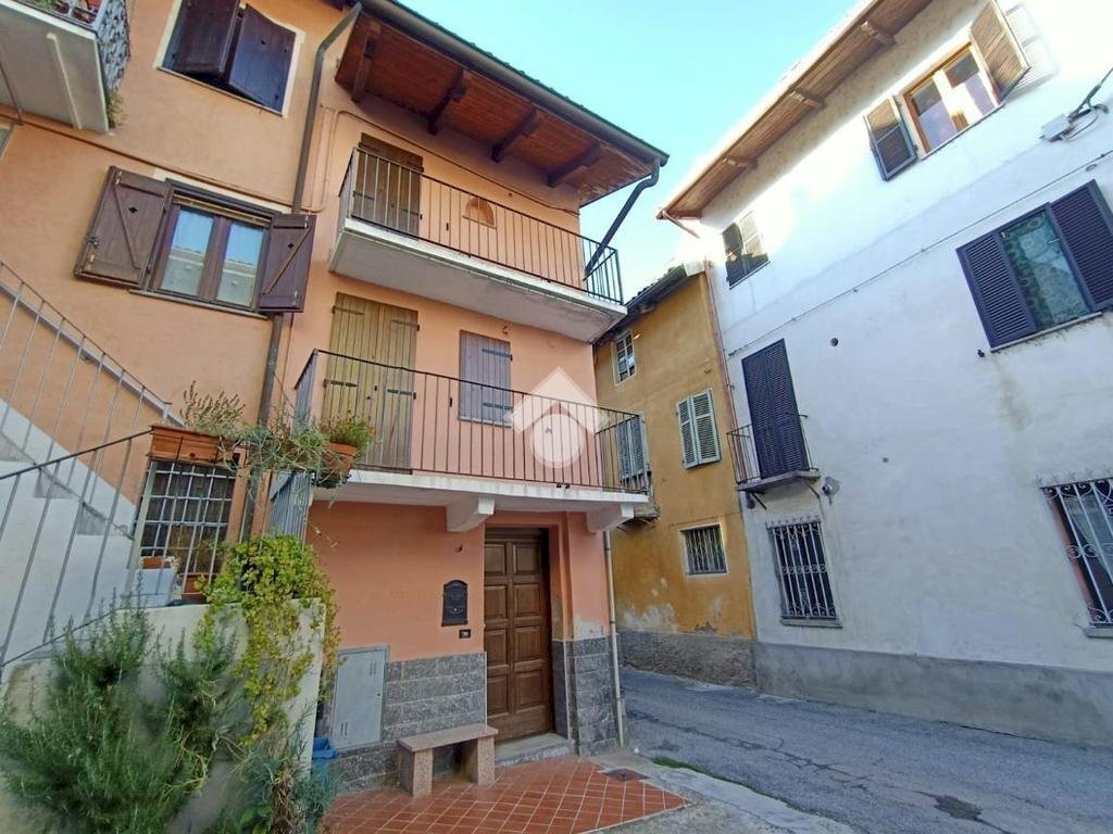 Casa semi indipendente Via san martino, Gassino Torinese - foto 1