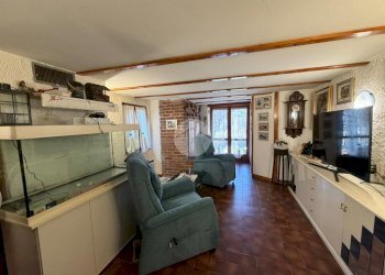 Semi-detached house Via Rivà Masini, Barge - photo 3