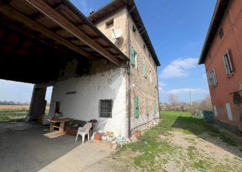 Casa indipendente Via per parma, Traversetolo - foto 2