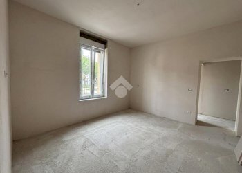 Three-room apartment Via giuseppe garibaldi, Montechiarugolo - photo 2