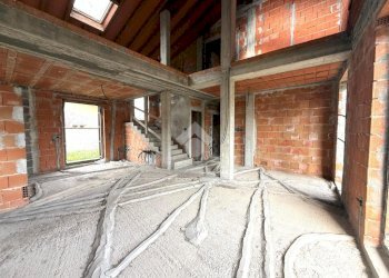 Villa Via Eduardo de Filippo, Vigevano - foto 3