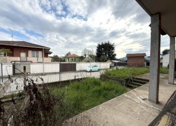 Villa Via Eduardo de Filippo, Vigevano - foto 15