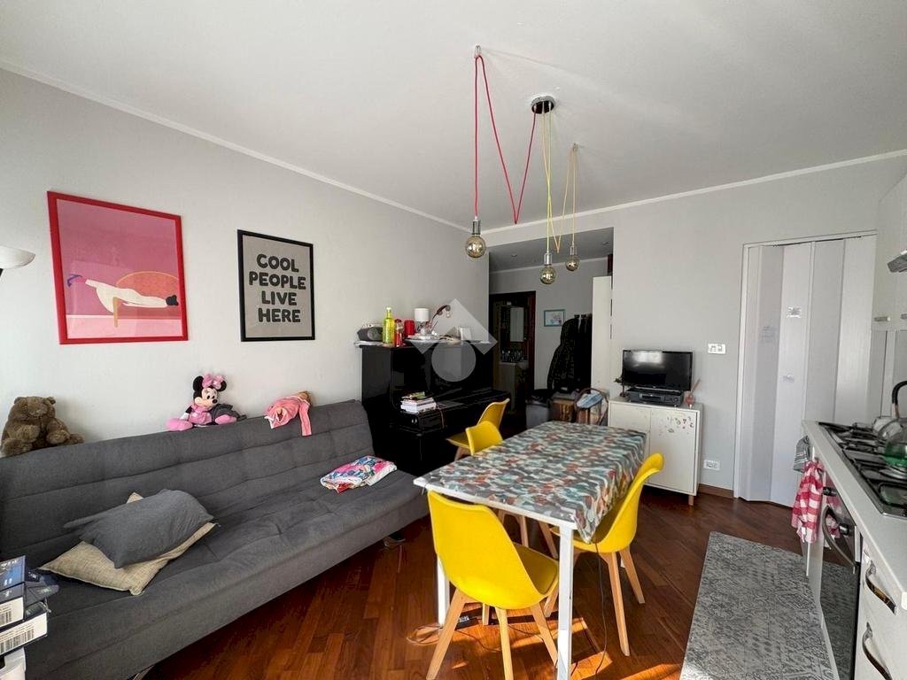 Three-room apartment Via Giacomo Dina, Torino (neighborhood Mirafiori Nord) - photo 2